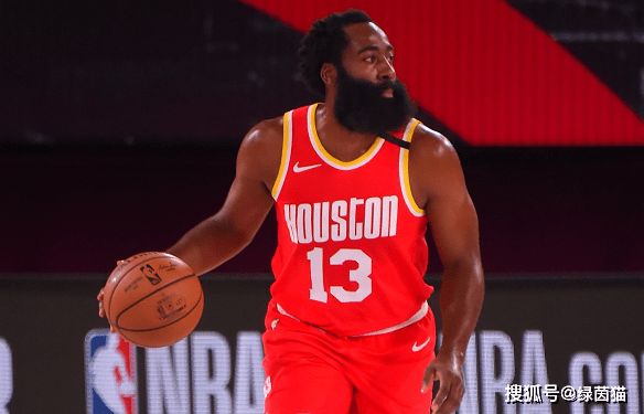  雷恩VS巴黎再现红牌，争议判罚引发热议  